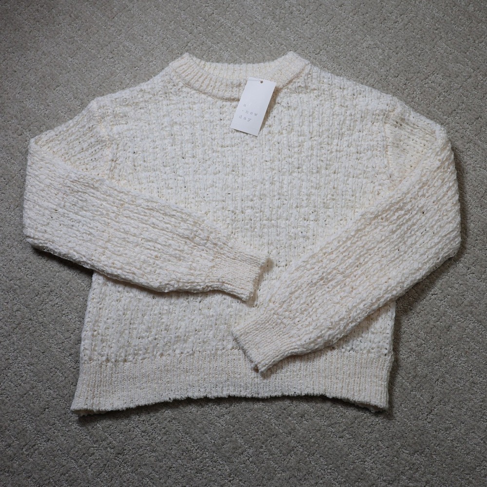 A New Day Womens Long Sleeve Textured Knit Crewneck Sweater Cream Size S NWT